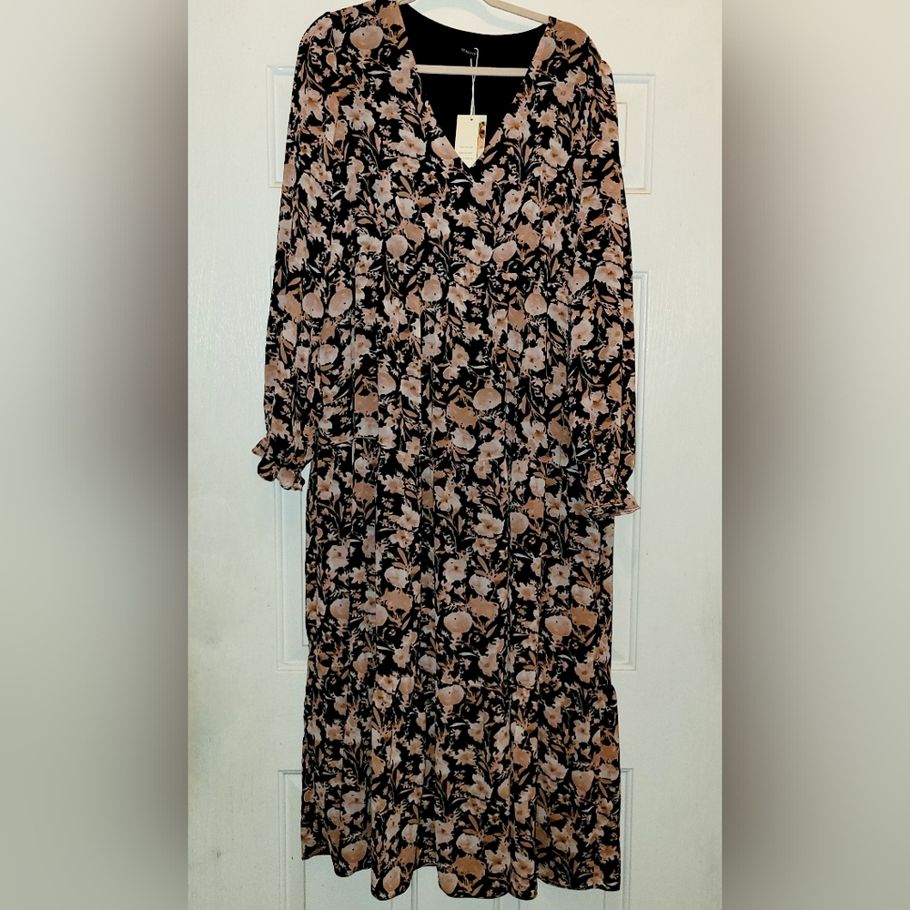 Floral Black & Tan Dress - Picture 3 of 7